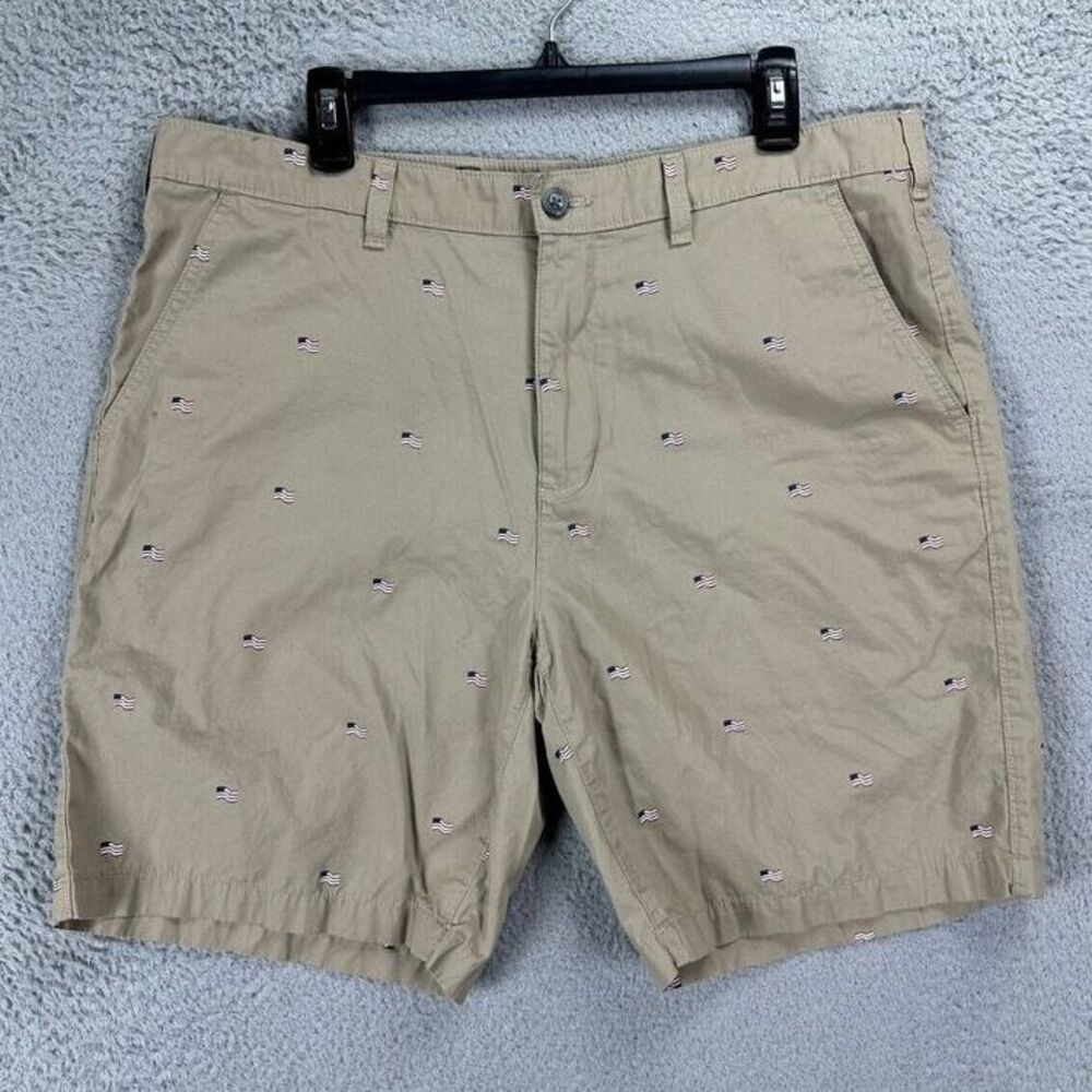 Eddie Bauer Khakis Shorts Mens 36 Tan USA Flag Chino Outdoor Flat Front Pockets